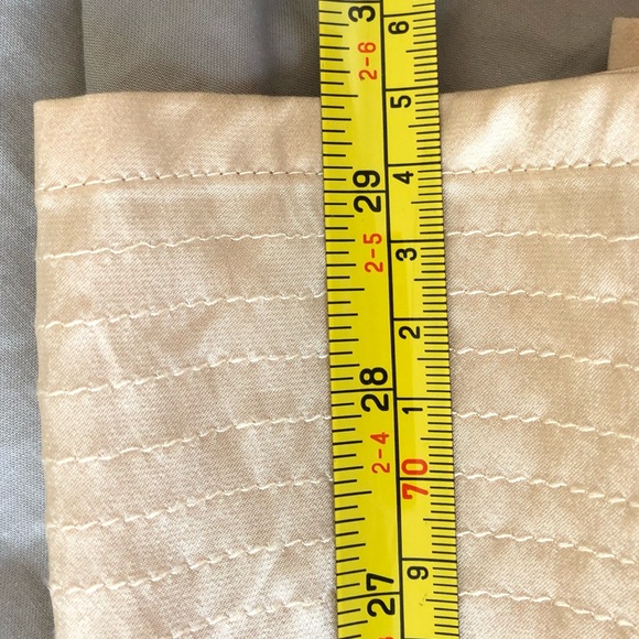 Silk ivory THEORY slip skirt - Picture 9 of 9